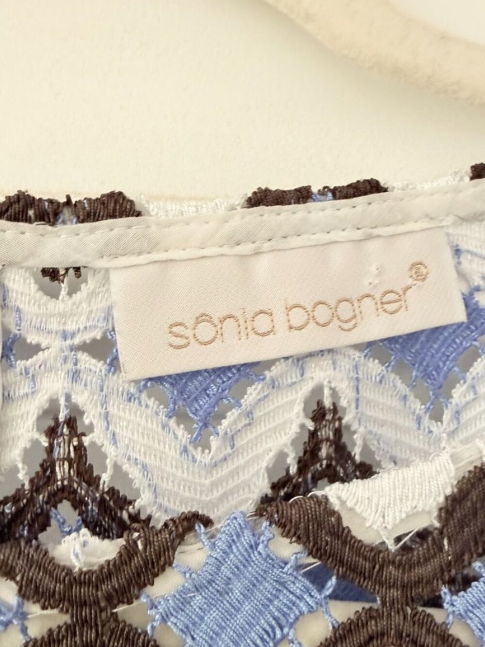 {SONIA BOGNER} LACED PULLOVER TOP SIZE 6 (EU 36) - Picture 5 of 10